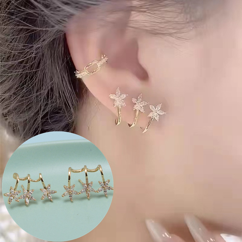 1 Piece 1 Pair Simple Style Star Plating Inlay Metal Zircon Ear Studs display picture 2