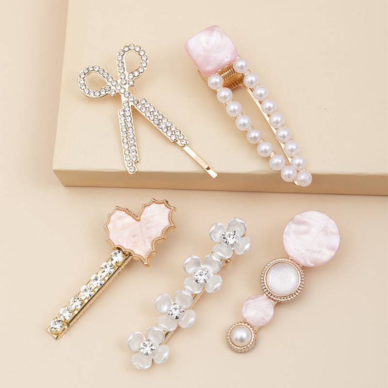Women's Ig Style Sweet Geometric Metal Plating Inlay Artificial Pearls Rhinestones Shell Hair Clip display picture 3