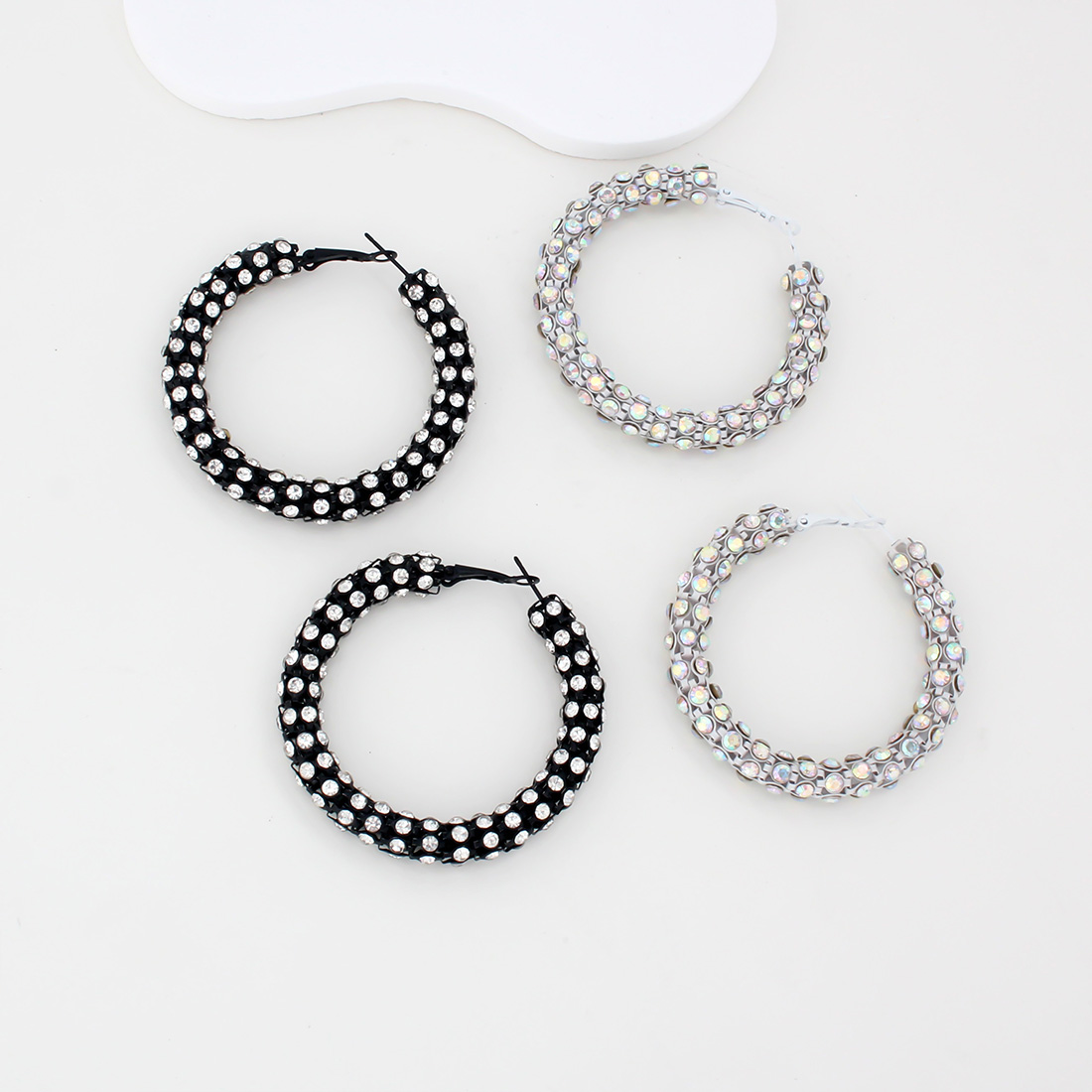 1 Pair IG Style Circle Plating Inlay Iron Rhinestones Earrings display picture 2