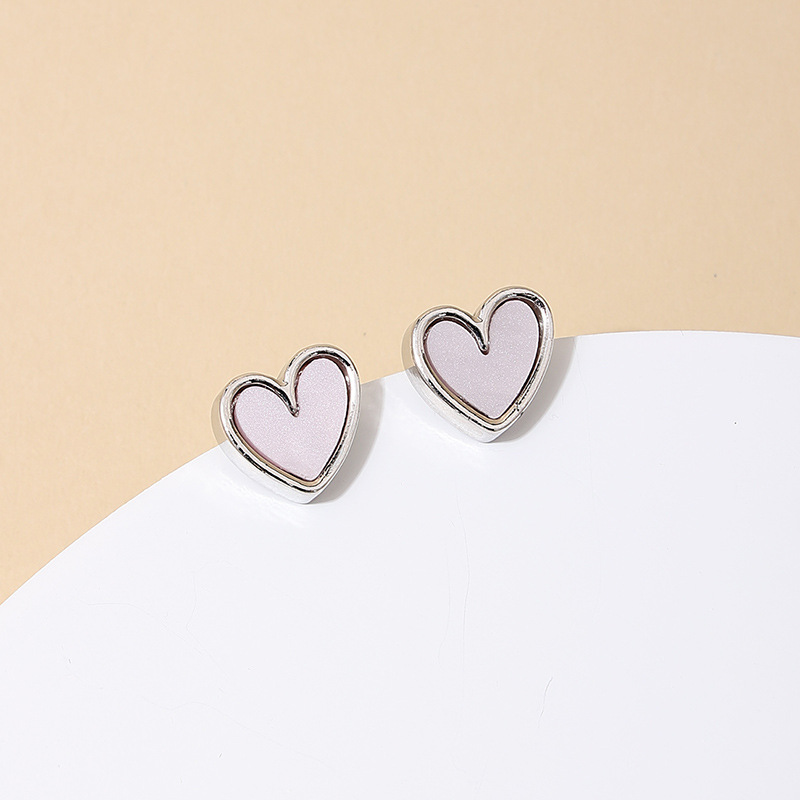 1 Pair Casual Sweet Simple Style Heart Shape Plating Alloy Ear Studs display picture 6