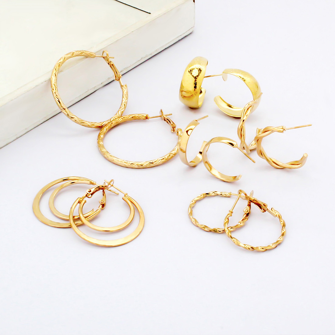 1 Set IG Style Simple Style Geometric Circle Plating Iron Earrings display picture 15