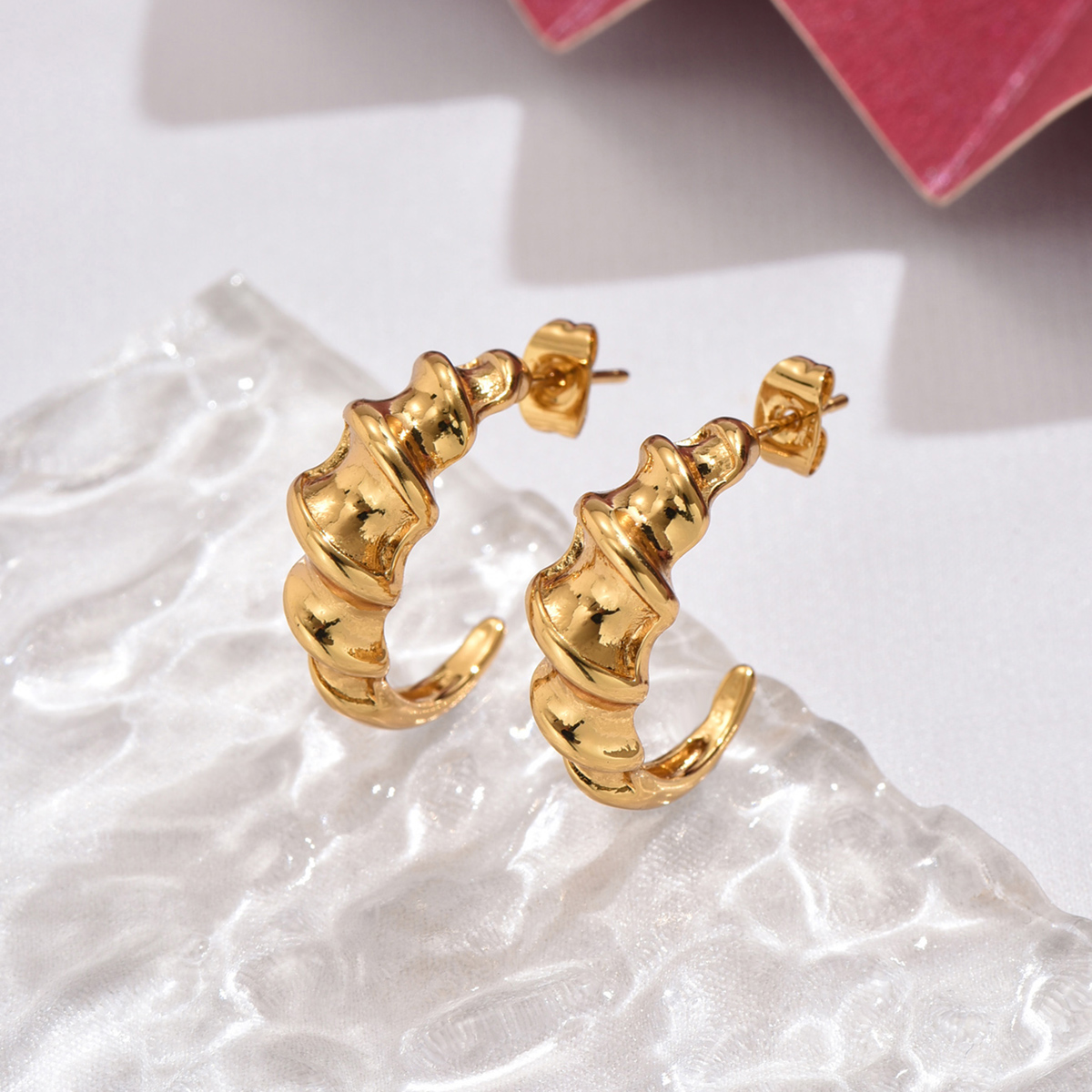 1 Pair Retro French Style Spiral Plating 304 Stainless Steel 14K Gold Plated Ear Studs display picture 3