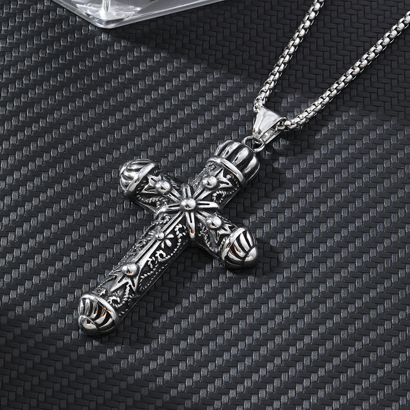 Hip-Hop Cross Anchor Skull Stainless Steel Carving Men's Pendant Necklace display picture 10