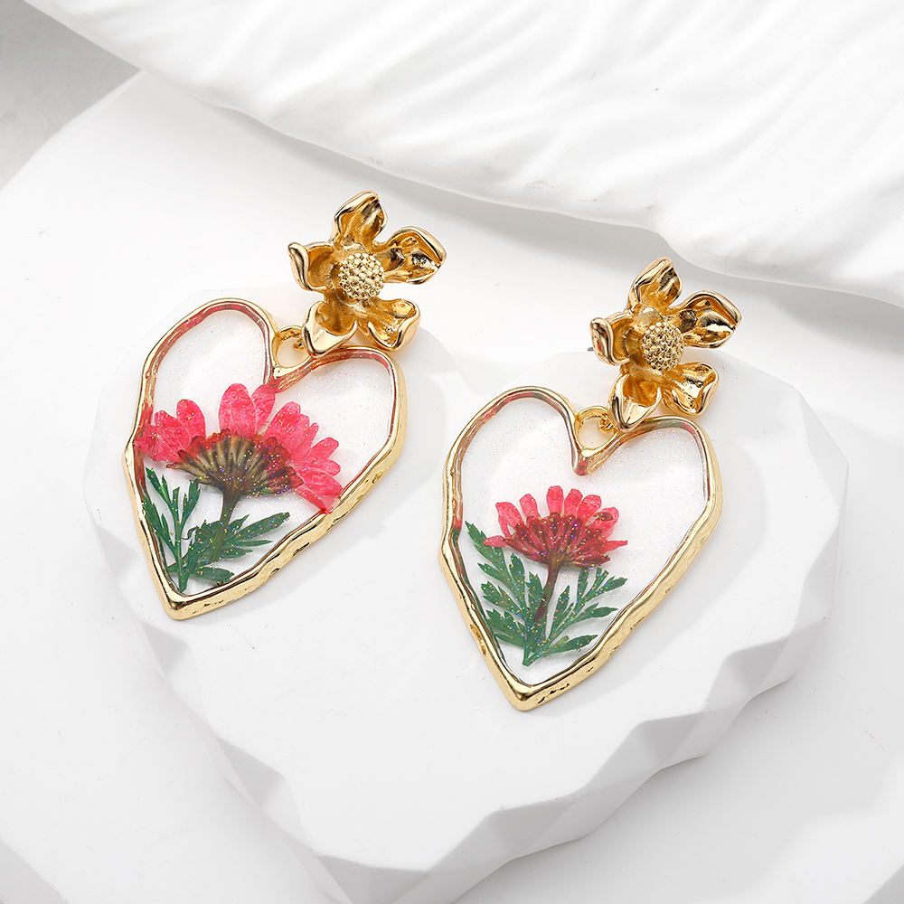 1 Pair Vacation Sweet Heart Shape Flower Resin Drop Earrings display picture 1
