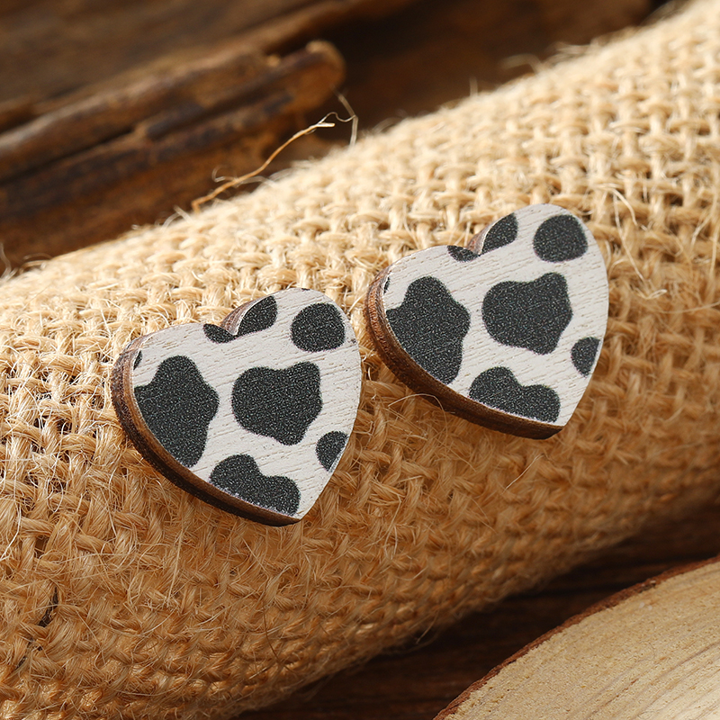 1 Pair Cute Heart Shape Wood Silver Plated Ear Studs display picture 21