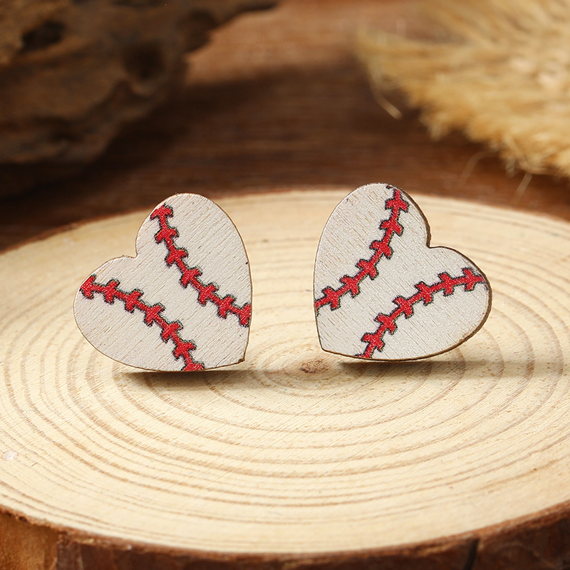 1 Pair Cute Heart Shape Wood Silver Plated Ear Studs display picture 14