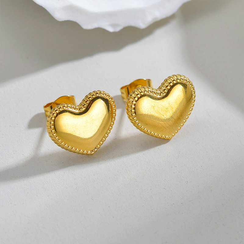1 Pair Simple Style Heart Shape Plating 304 Stainless Steel 18K Gold Plated Ear Studs display picture 2