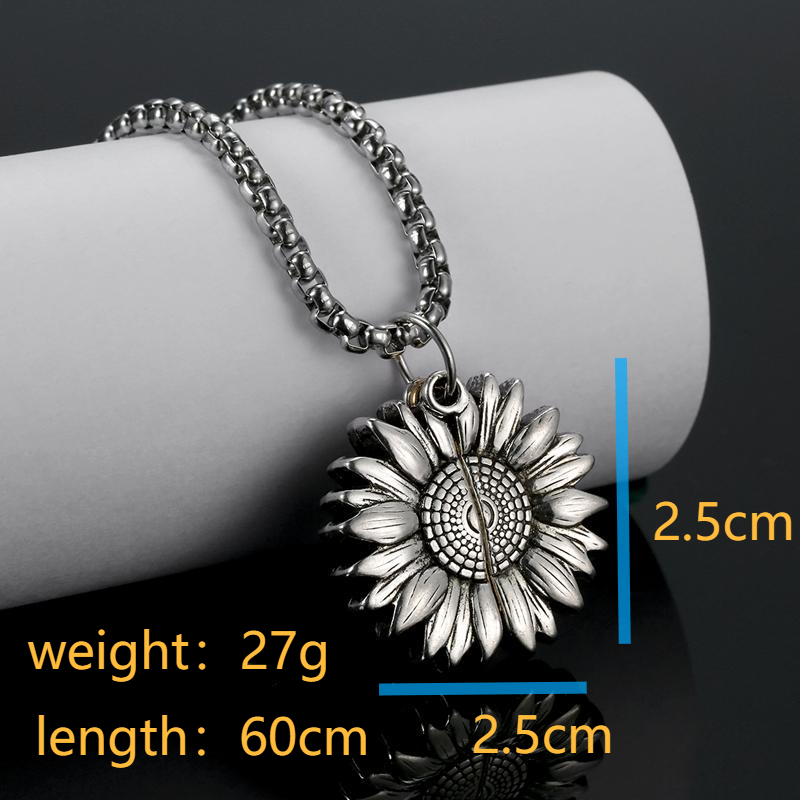 Casual Chrysanthemum Stainless Steel Alloy Silver Plated Unisex Pendant Necklace display picture 6