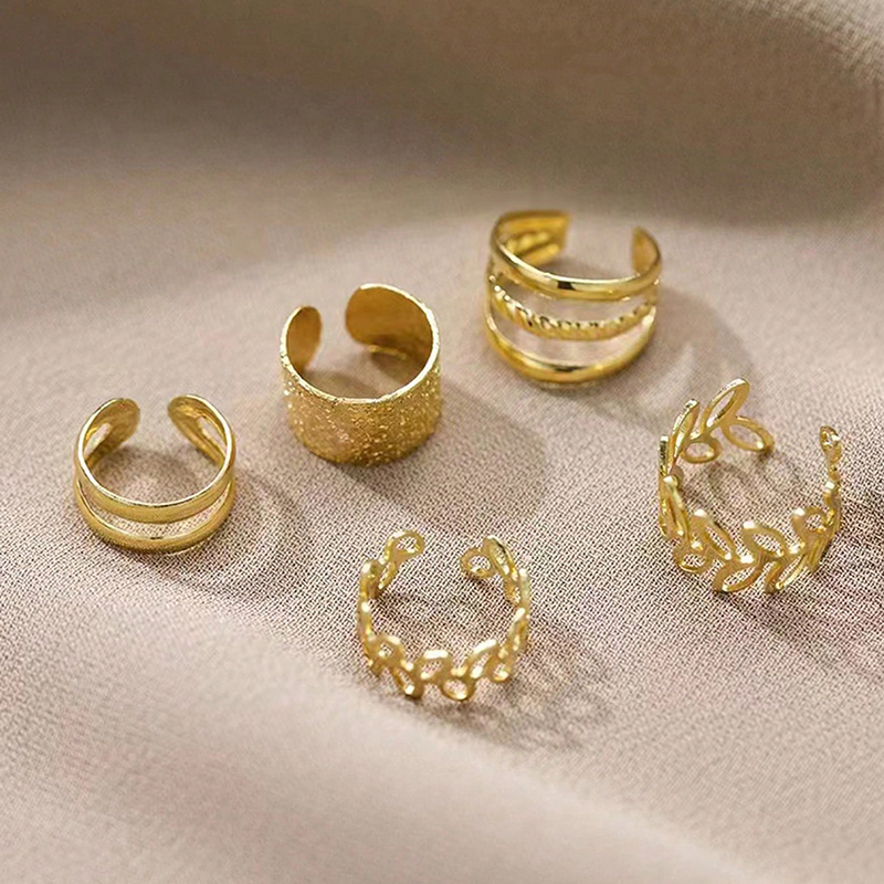 5 Pieces Casual Elegant Leaf Hollow Out Alloy Alloy 14k Gold Plated Ear Cuffs display picture 2