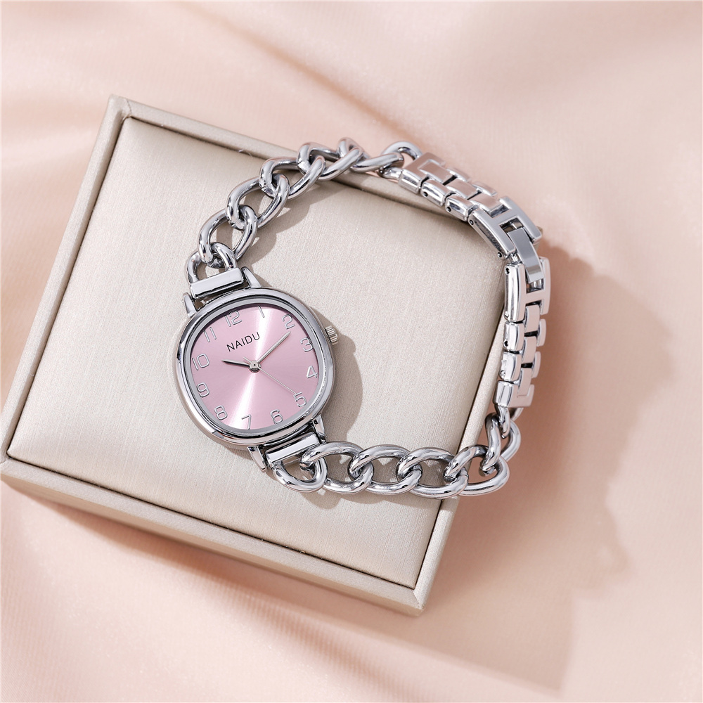 Simple Style Geometric Horseshoe Buckle Quartz Women's Watches display picture 1