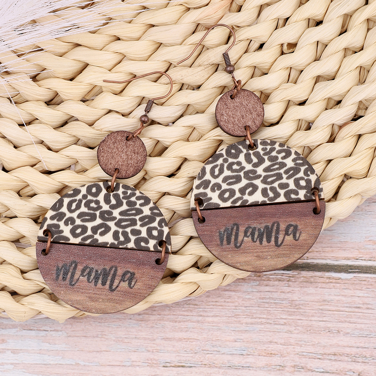 1 Pair Vintage Style Letter Leopard Carving Wood Drop Earrings display picture 2