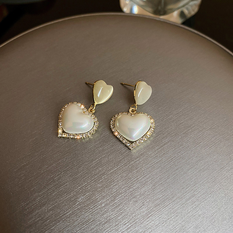 1 Pair Elegant Simple Style Heart Shape Alloy Artificial Rhinestones Artificial Pearls Drop Earrings display picture 7