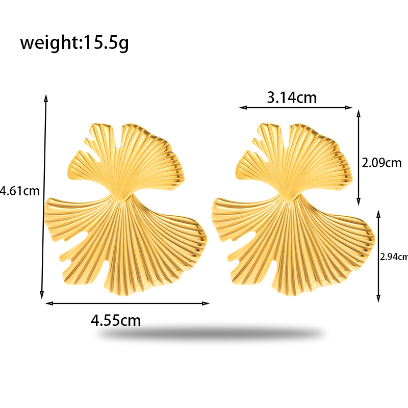 1 Pair Vintage Style French Style Simple Style Flower Ginkgo Leaf Fish Tail Plating Stainless Steel 18k Gold Plated Drop Earrings display picture 4