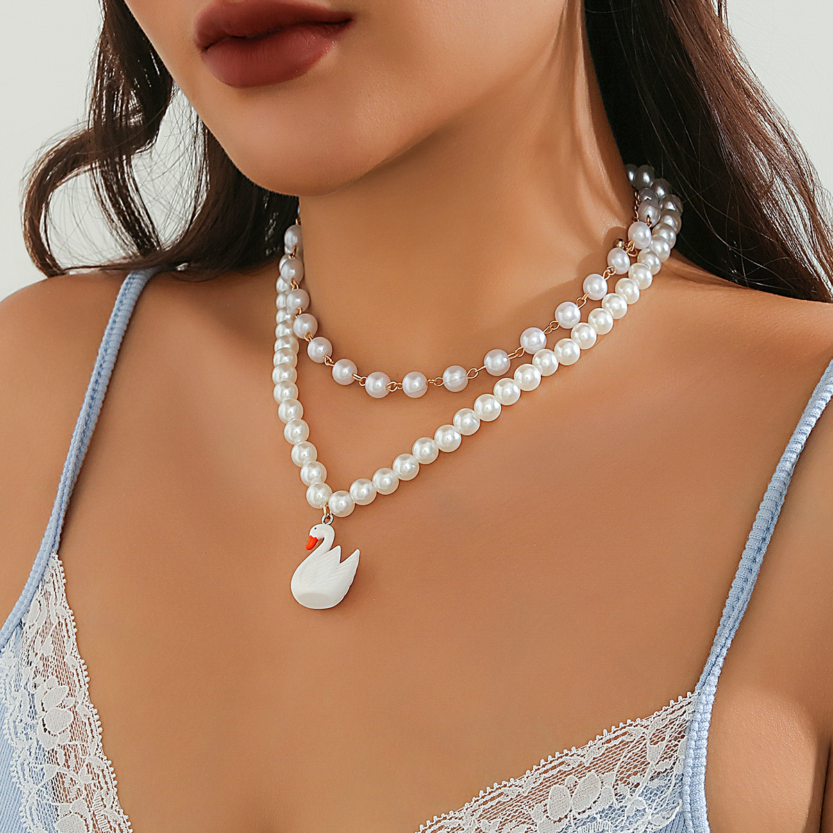Elegant Retro Geometric Round Swan Arylic Imitation Pearl Acrylic Alloy Tassel Women's Necklace display picture 3