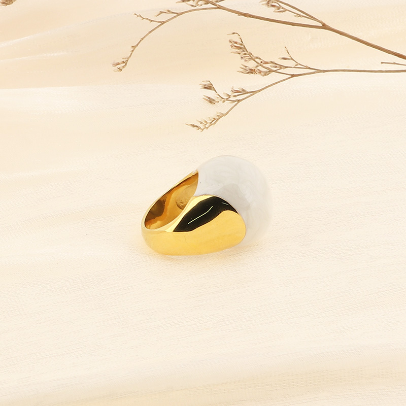 Titanium Steel 18K Gold Plated Simple Style Enamel Plating Round Rings display picture 4