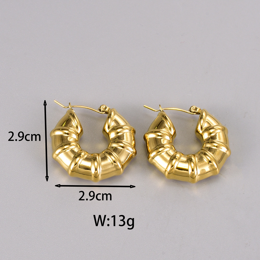 1 Pair Simple Style Classic Style C Shape Plating Titanium Steel 18k Gold Plated Silver Plated Ear Studs display picture 8