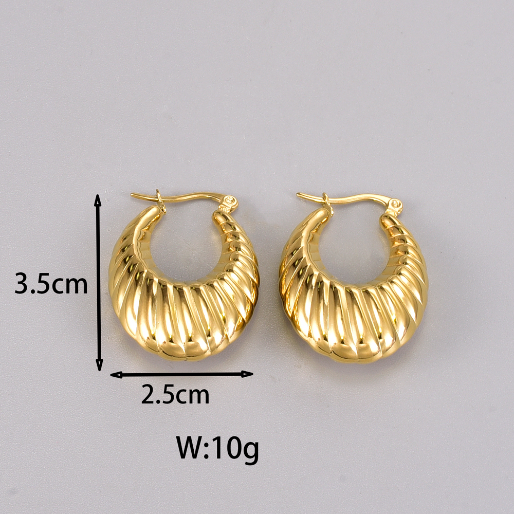 1 Pair Simple Style Classic Style C Shape Plating Titanium Steel 18k Gold Plated Silver Plated Ear Studs display picture 13