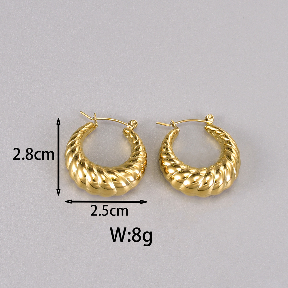1 Pair Simple Style Classic Style C Shape Plating Titanium Steel 18k Gold Plated Silver Plated Ear Studs display picture 11