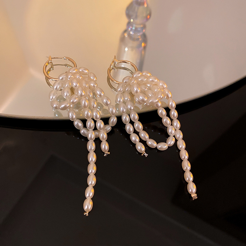 1 Pair Elegant Tassel Alloy Artificial Pearls Drop Earrings display picture 2
