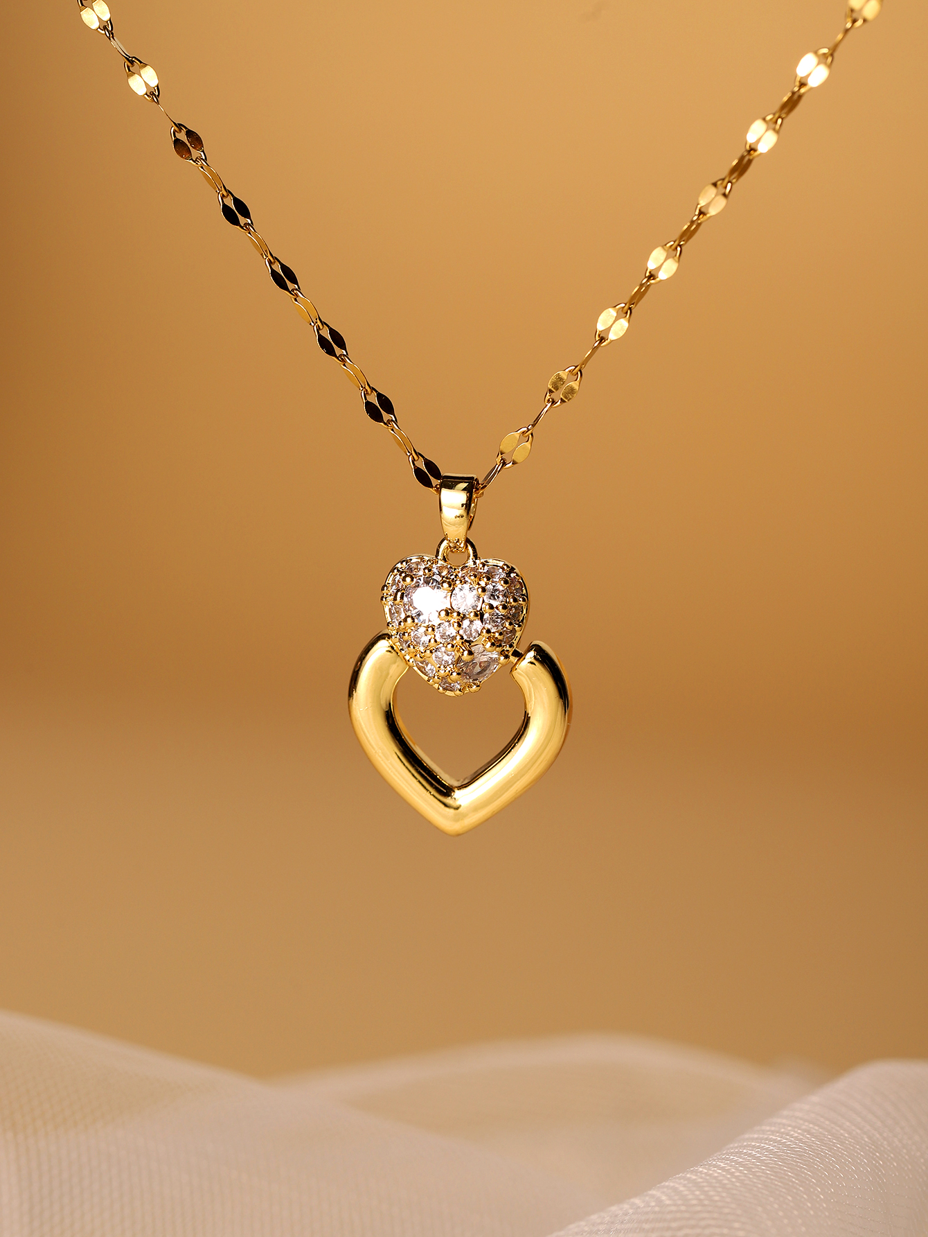 Glam Wedding Bridal Heart Shape Stainless Steel Plating Inlay Zircon 18k Gold Plated Pendant Necklace display picture 3
