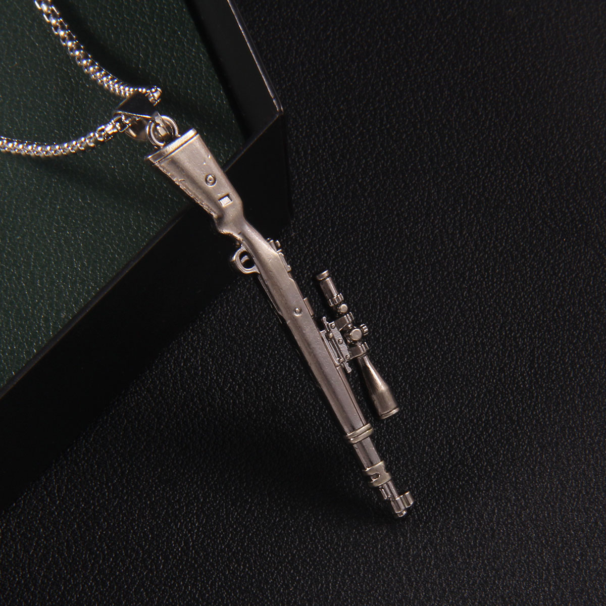 Casual Punk Pistol 201 Stainless Steel Zinc Alloy Unisex Pendant Necklace display picture 9