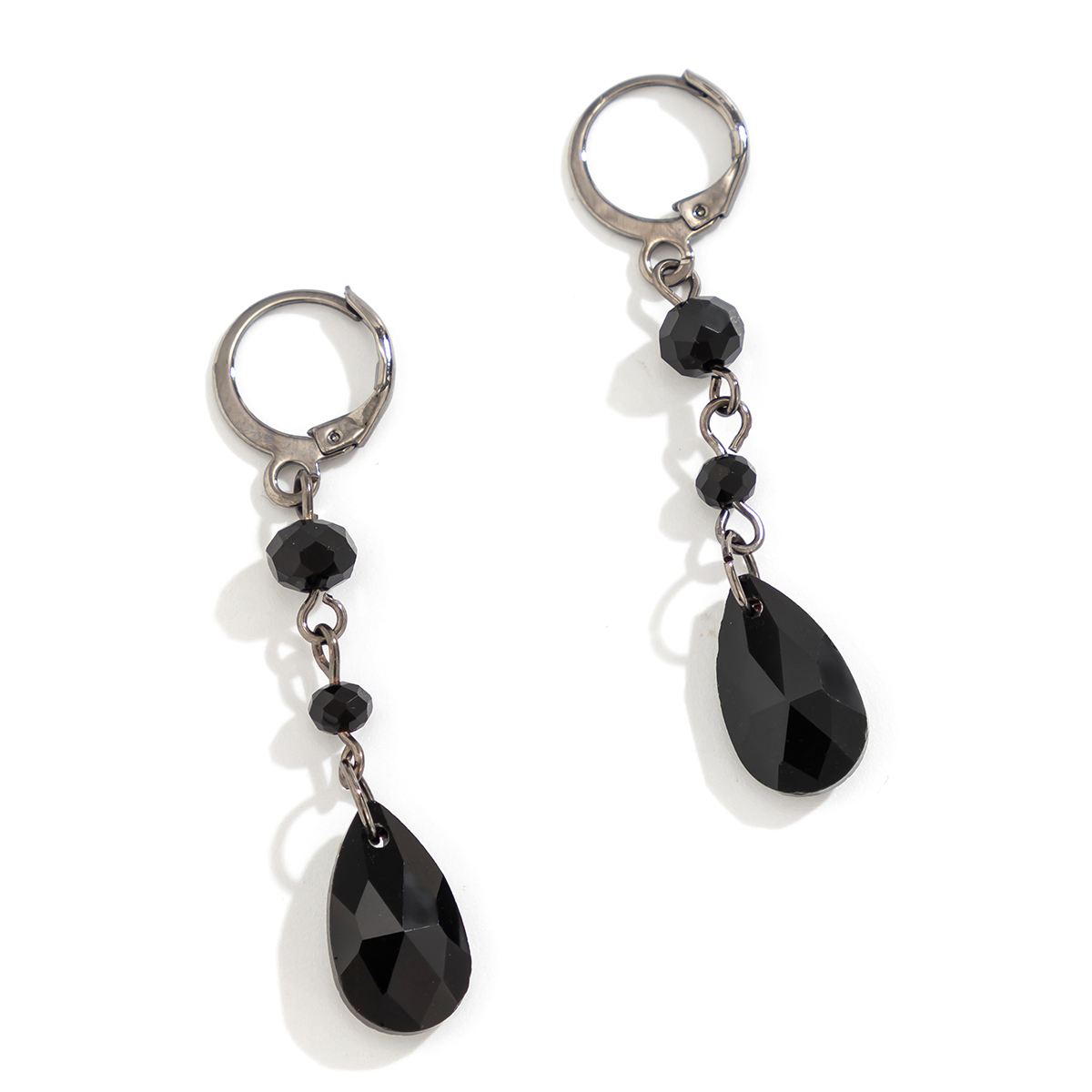 1 Pair Vintage Style Simple Style Round Water Droplets Beaded Crystal Drop Earrings display picture 4