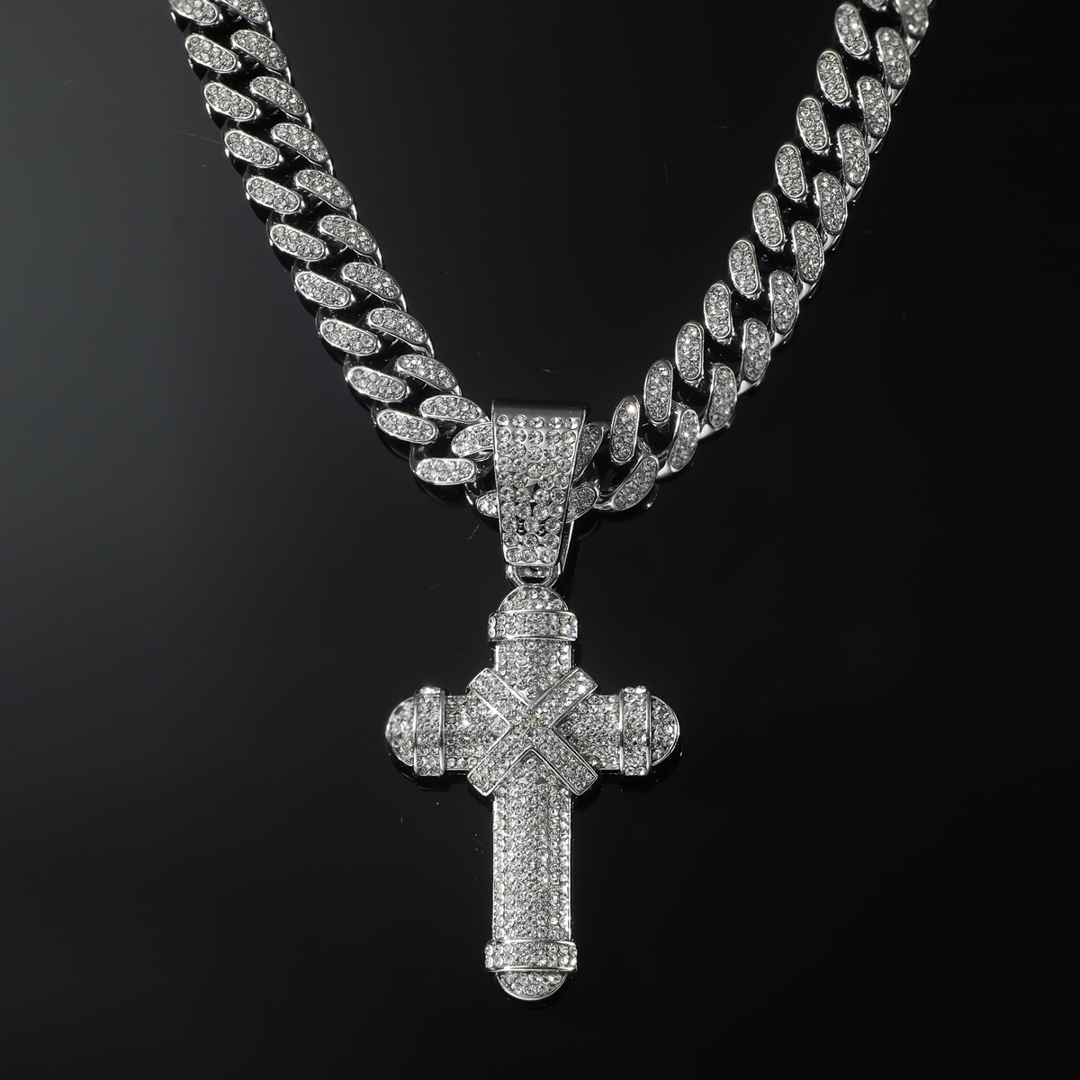 Hip-hop Punk Cross Alloy Inlay Rhinestones Unisex Pendant Necklace Necklace Pendant display picture 10