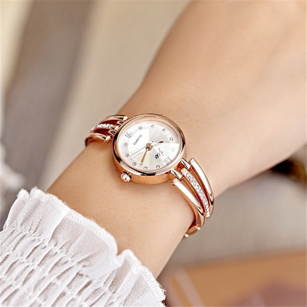 Simple Style Solid Color Hook Quartz Women's Watches display picture 1