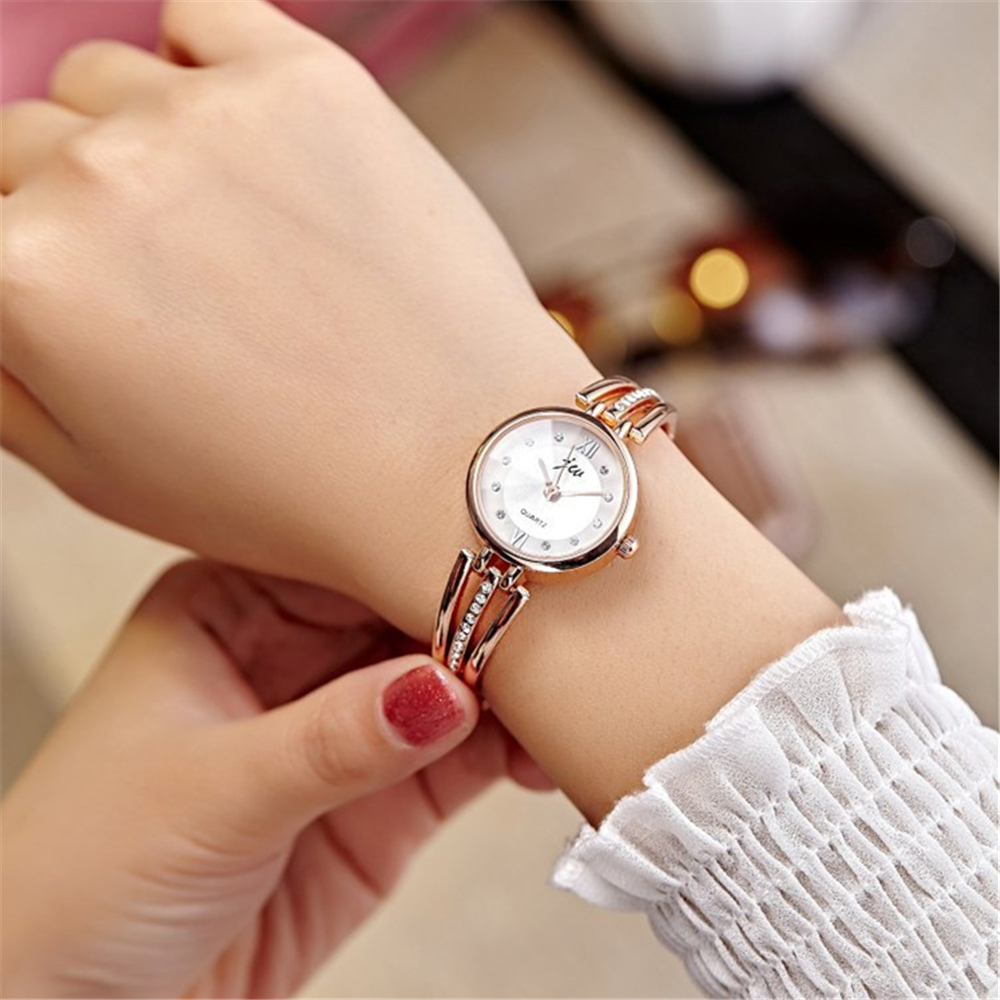 Simple Style Solid Color Hook Quartz Women's Watches display picture 3
