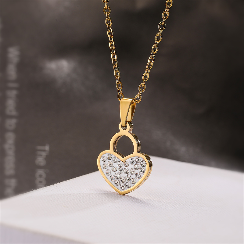 Ig Style Simple Style Love Heart Shape Lock Stainless Steel Plating Inlay Zircon Pendant Necklace display picture 6