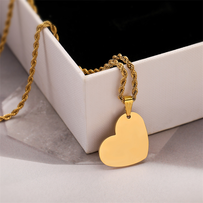 Punk Simple Style Heart Shape Stainless Steel Plating Inlay Pendant Necklace display picture 4