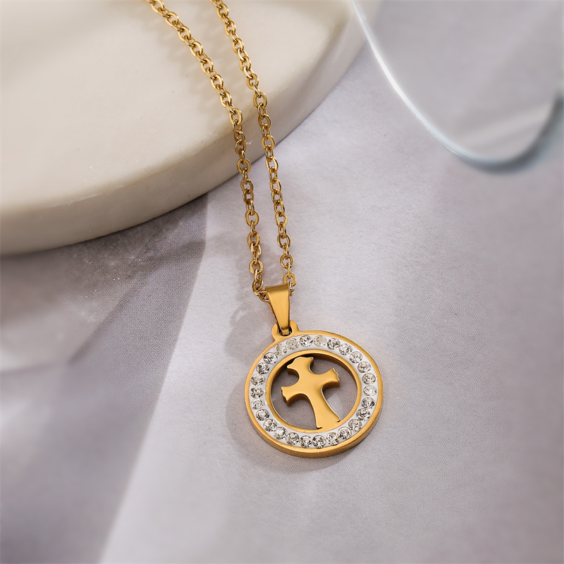 Ig Style Cross Heart Shape Skull Stainless Steel Plating Inlay Shell Zircon Pendant Necklace display picture 7