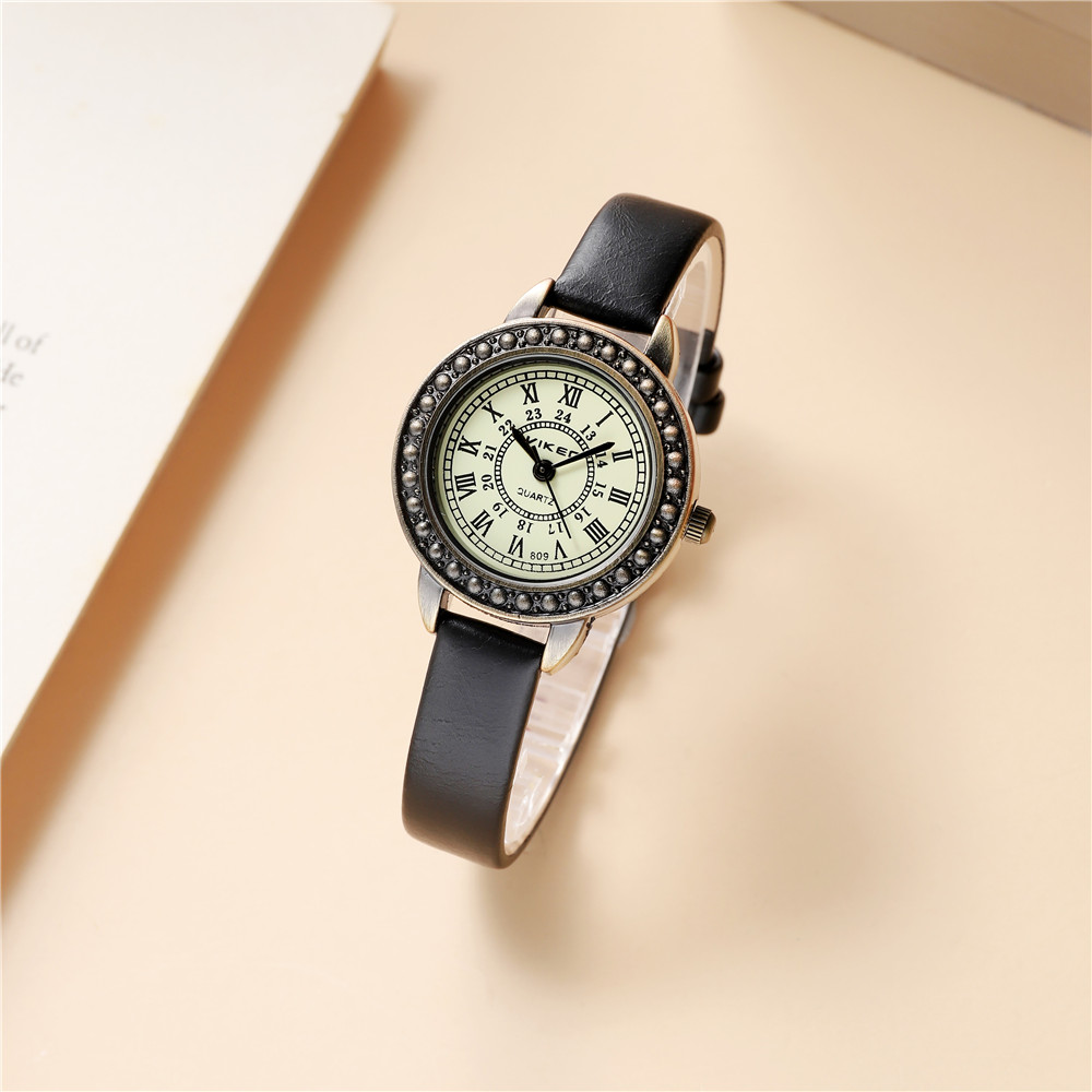 Estilo Clásico Color Sólido Hebilla Cuarzo Relojes De Mujer display picture 6