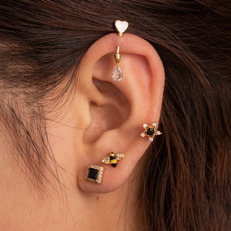 1 Piece Ear Cartilage Rings & Studs Simple Style Pentagram Heart Shape Bee 316 Stainless Steel  Copper Inlay Zircon display picture 4