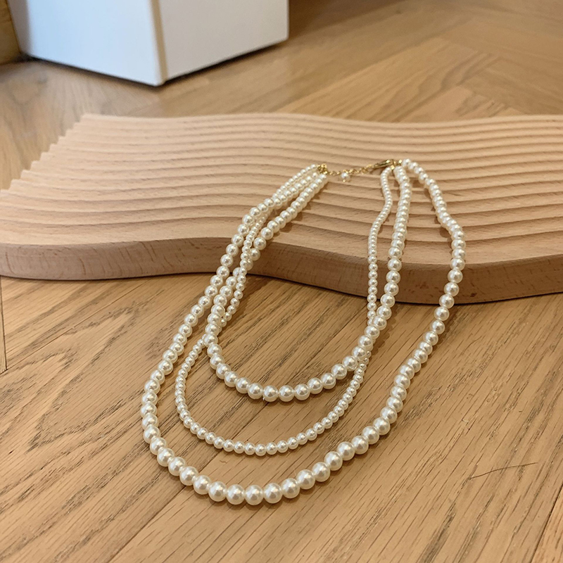 Elegant Geometric Plastic Beaded Women's Three Layer Necklace display picture 2