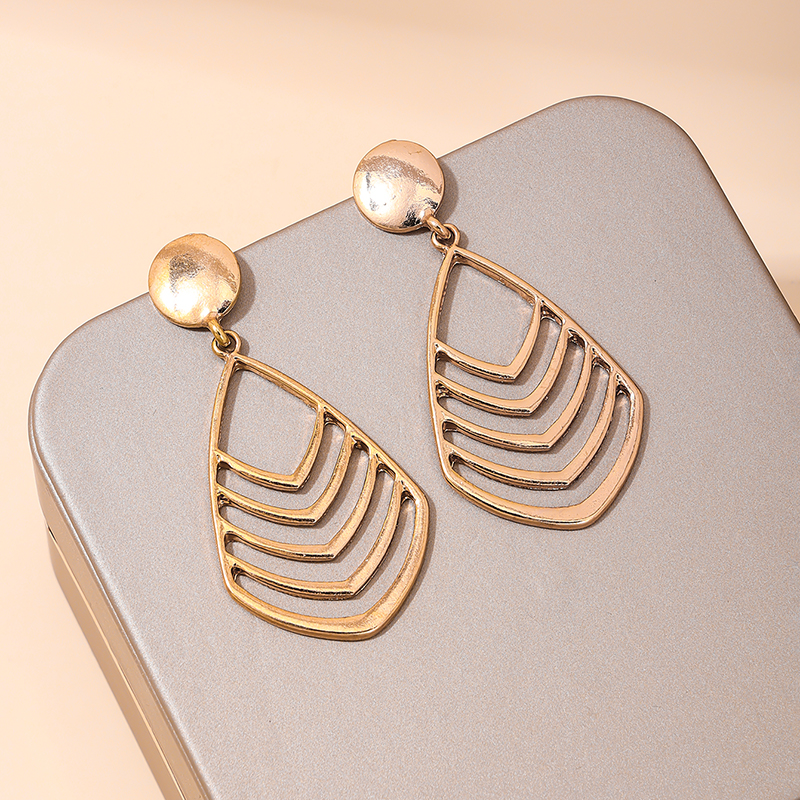 1 Pair Casual Simple Style Geometric Alloy Drop Earrings display picture 5