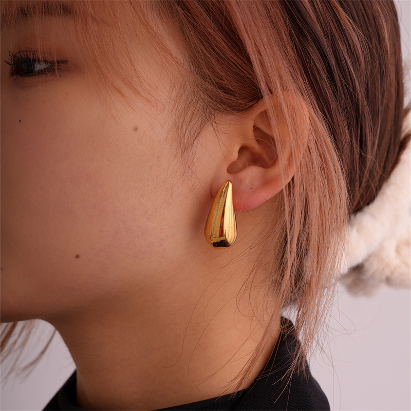 1 Piece Simple Style Classic Style Water Droplets Plating 304 Stainless Steel Copper Gold Plated Ear Studs display picture 12