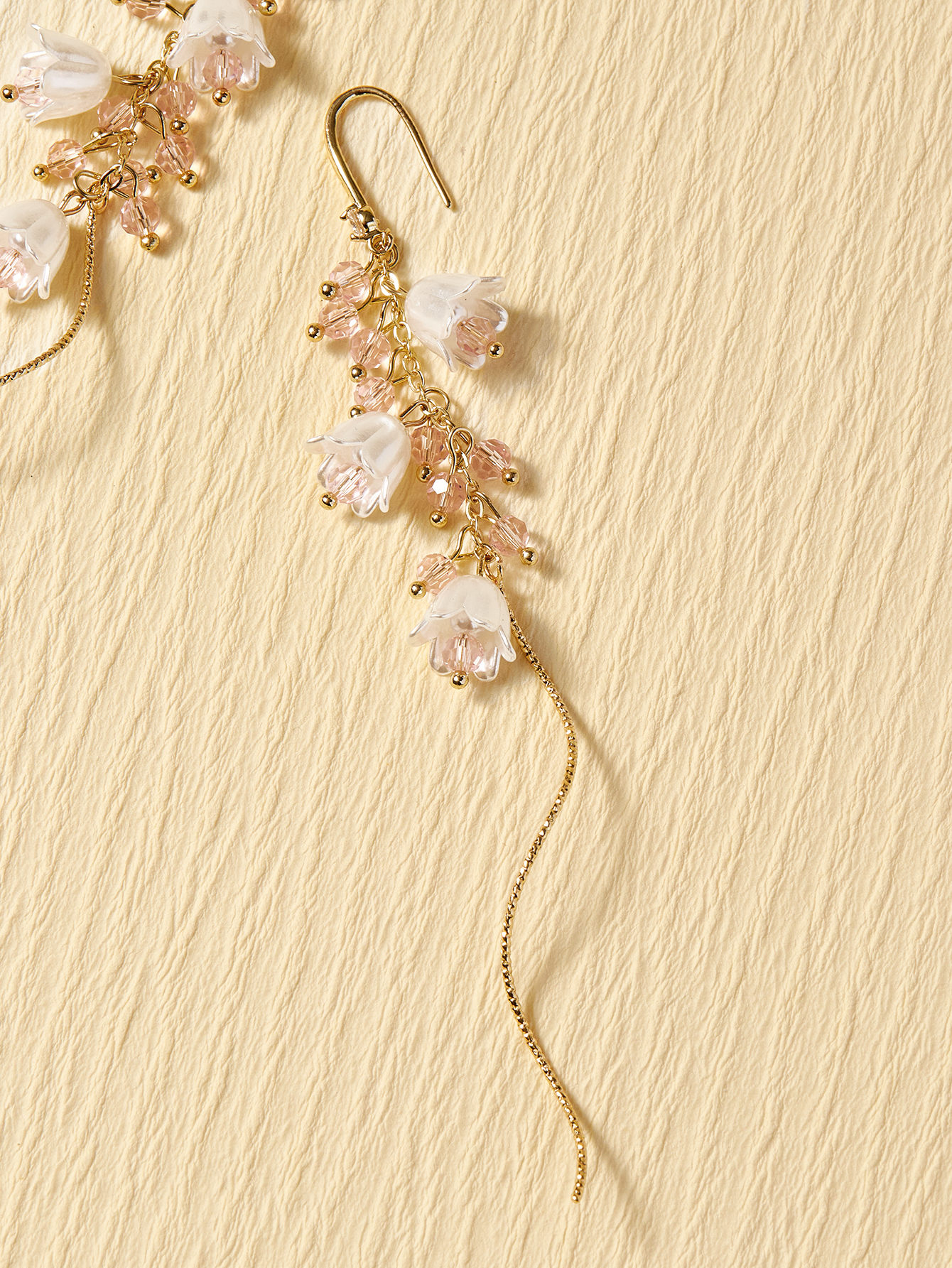 1 Pair Elegant Simple Style Flower Inlay Alloy Artificial Crystal Artificial Rhinestones Drop Earrings display picture 5