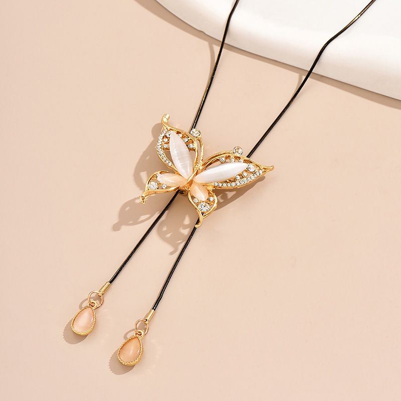 Original Design Butterfly Alloy Plating Inlay Rhinestones Women's Sweater Chain display picture 5