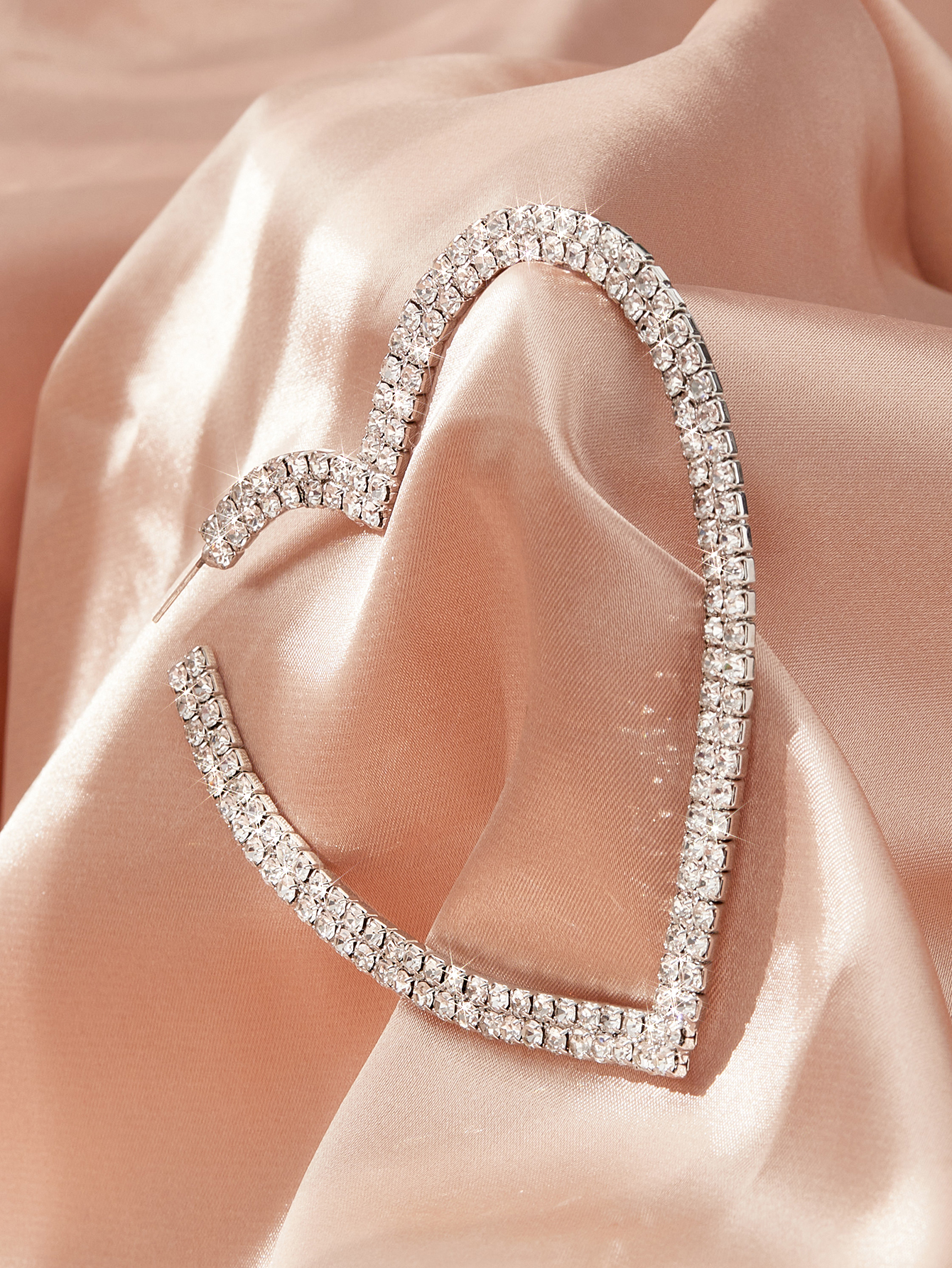 1 Pair Elegant Simple Style Korean Style Heart Shape Inlay Alloy Artificial Rhinestones Earrings display picture 4
