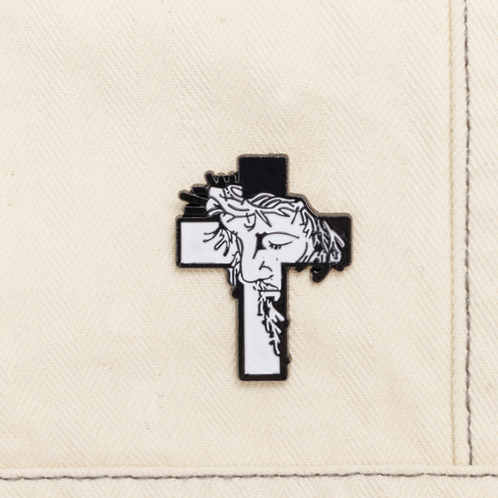 Classic Style Cross Metal Unisex Brooches display picture 4