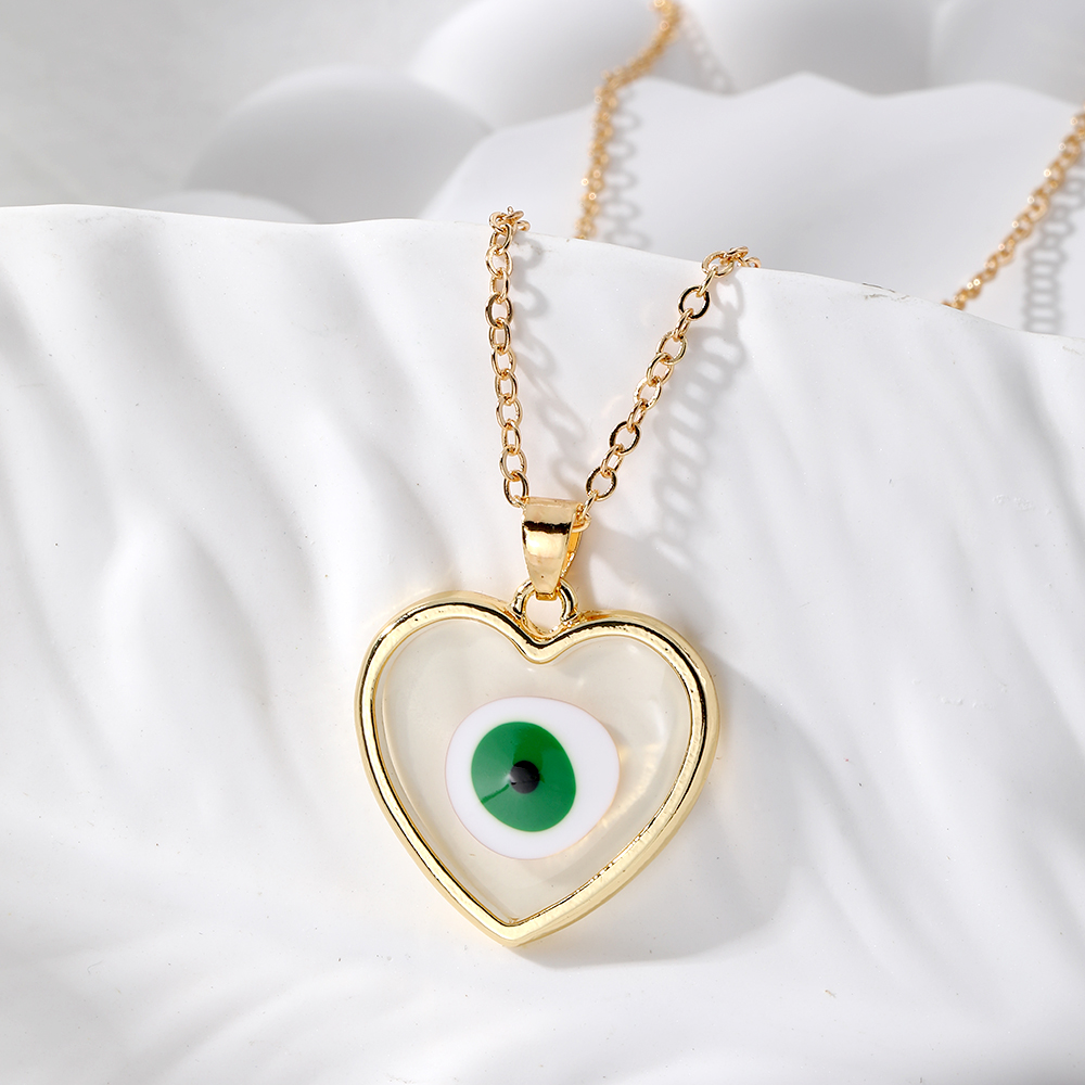 Casual Simple Style Heart Shape Eye Alloy Resin Women's Pendant Necklace display picture 4