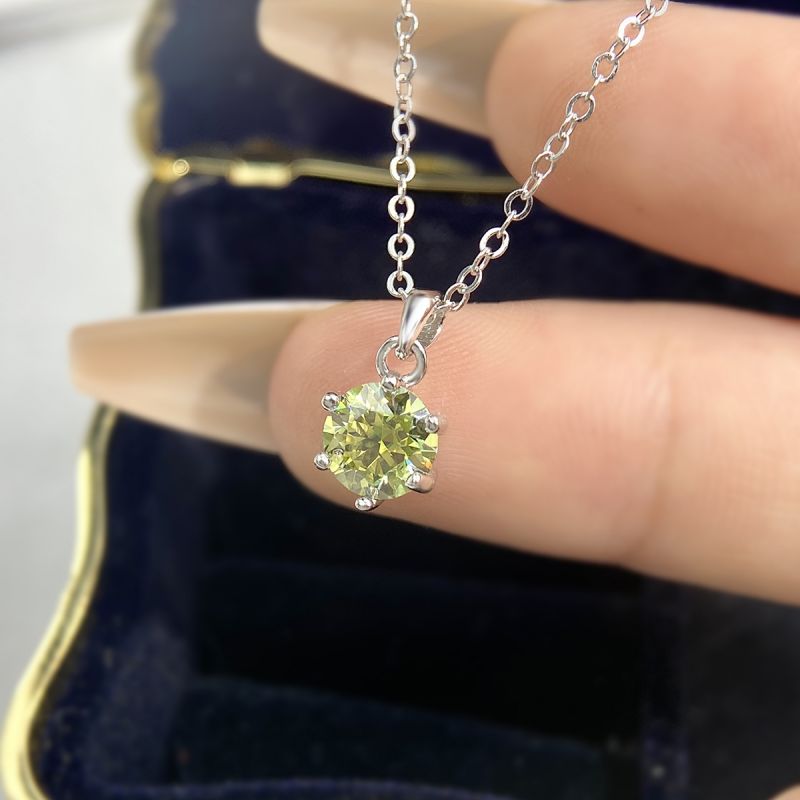 Casual Solid Color Sterling Silver Plating Inlay Moissanite White Gold Plated Necklace display picture 4