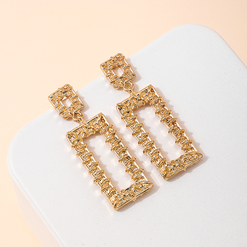 1 Pair Simple Style Classic Style Rectangle Plating Alloy Zinc Gold Plated Drop Earrings display picture 2