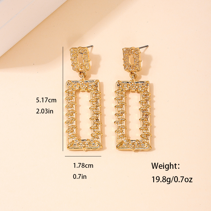 1 Pair Simple Style Classic Style Rectangle Plating Alloy Zinc Gold Plated Drop Earrings display picture 4