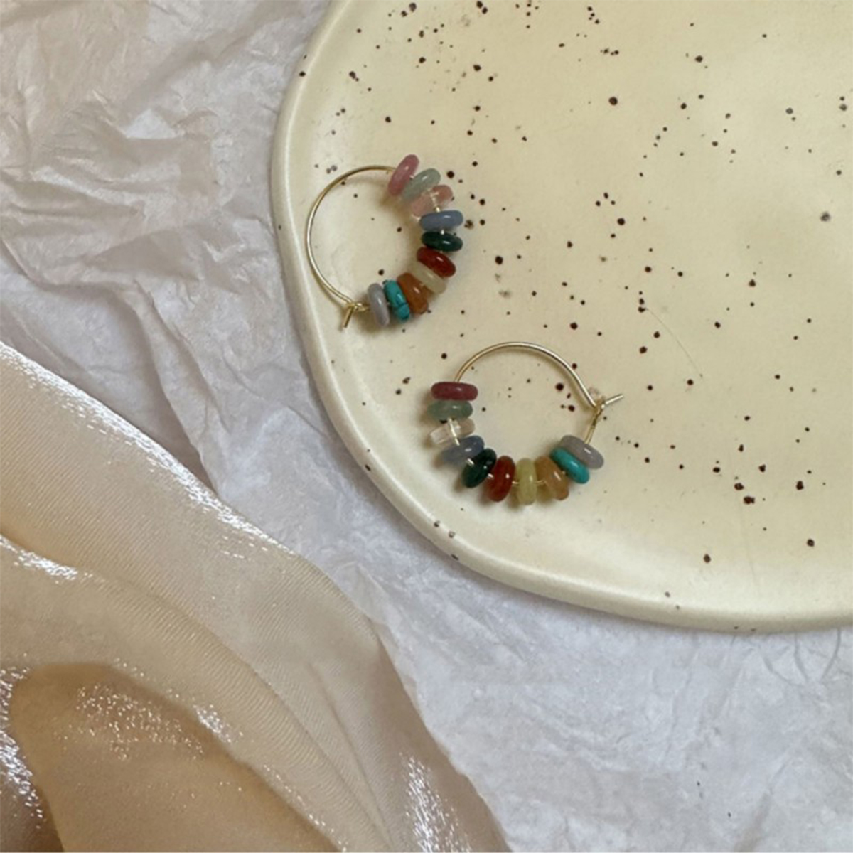 1 Paar Französische Art Einfacher Stil Runden Perlen Legierung Ohrringe display picture 1