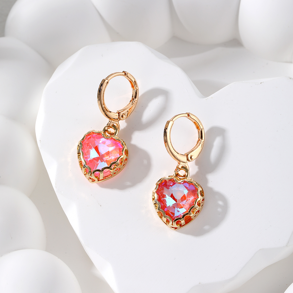 1 Pair Vintage Style Simple Style Heart Shape Inlay Alloy Glass Opal Drop Earrings display picture 2