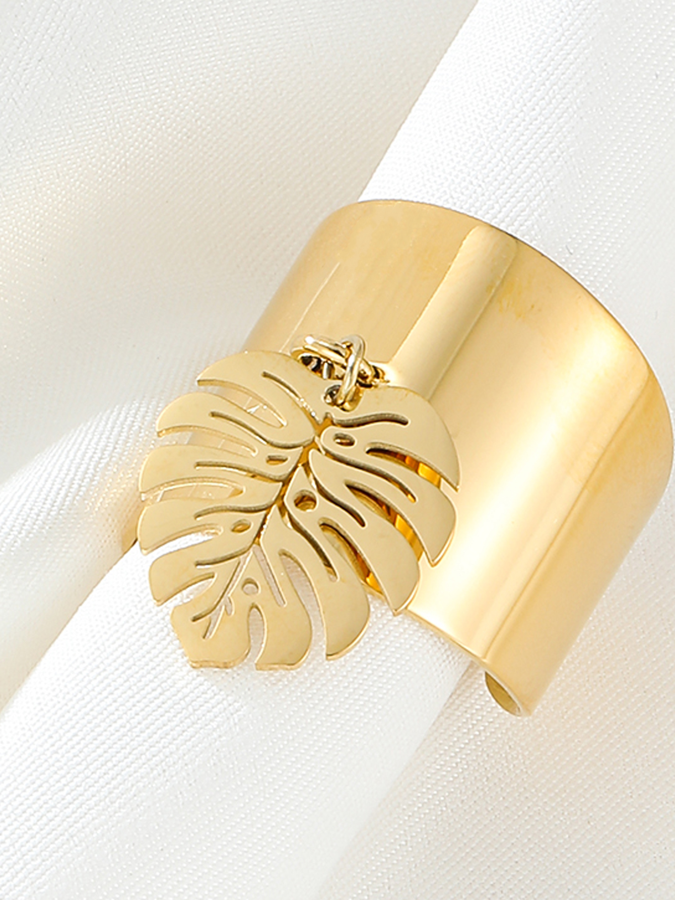 304 Stainless Steel 14K Gold Plated Simple Style Plating Leaves Charm Rings display picture 5