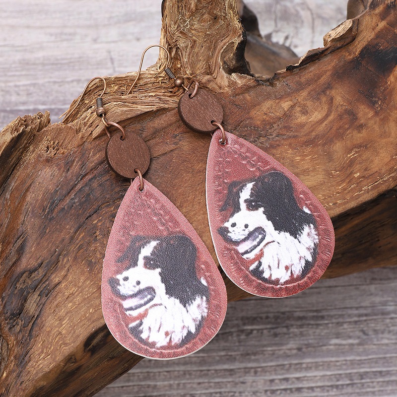 1 Pair Vintage Style Dog Fox Horse Printing Pu Leather Drop Earrings display picture 4