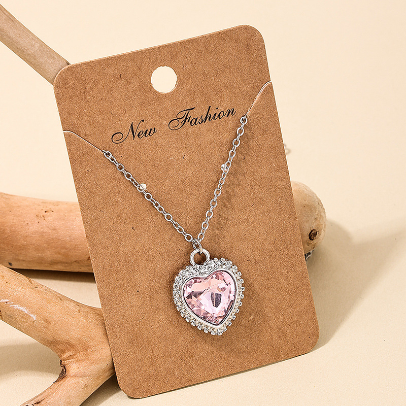 Sweet Simple Style Heart Shape Alloy Inlay Zircon Women's Pendant Necklace display picture 5